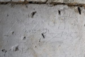 Graffiti « Barlet 1954 » – n°253A