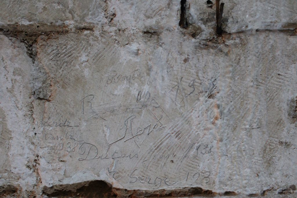 Graffiti relevé à la citadelle de Doullens (Somme) dans la contremine du bastion d'Amiens